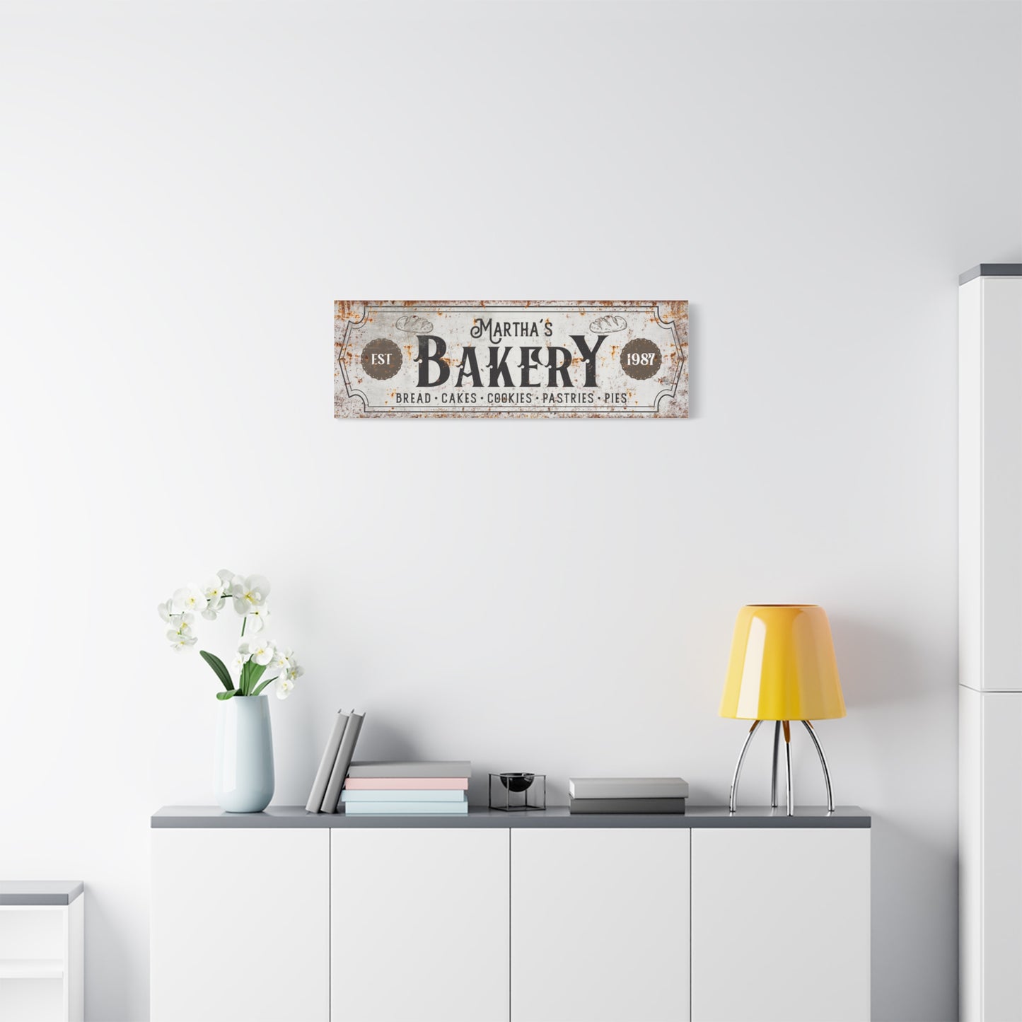 Personalized Bakery Sign, Custom Bake Shop Open Sign, Vintage Kitchen Decor, Baker Made Fresh Daily Sign, Bakery Wall Art, Mother's Day Gift, Gifts for Bakers, Vintage Cake Poster, Printable Party Sign, Custom Bake Store Sign
