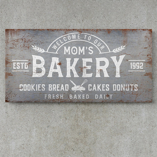 Custom Rustic Bakery Sign - Personalized Bakery Sign for Home, Café, or Bake Shop - Vintage Farmhouse Kitchen Decor - Fresh Bread, Pies & Cakes Shop Sign - Distressed Wooden Wall Art