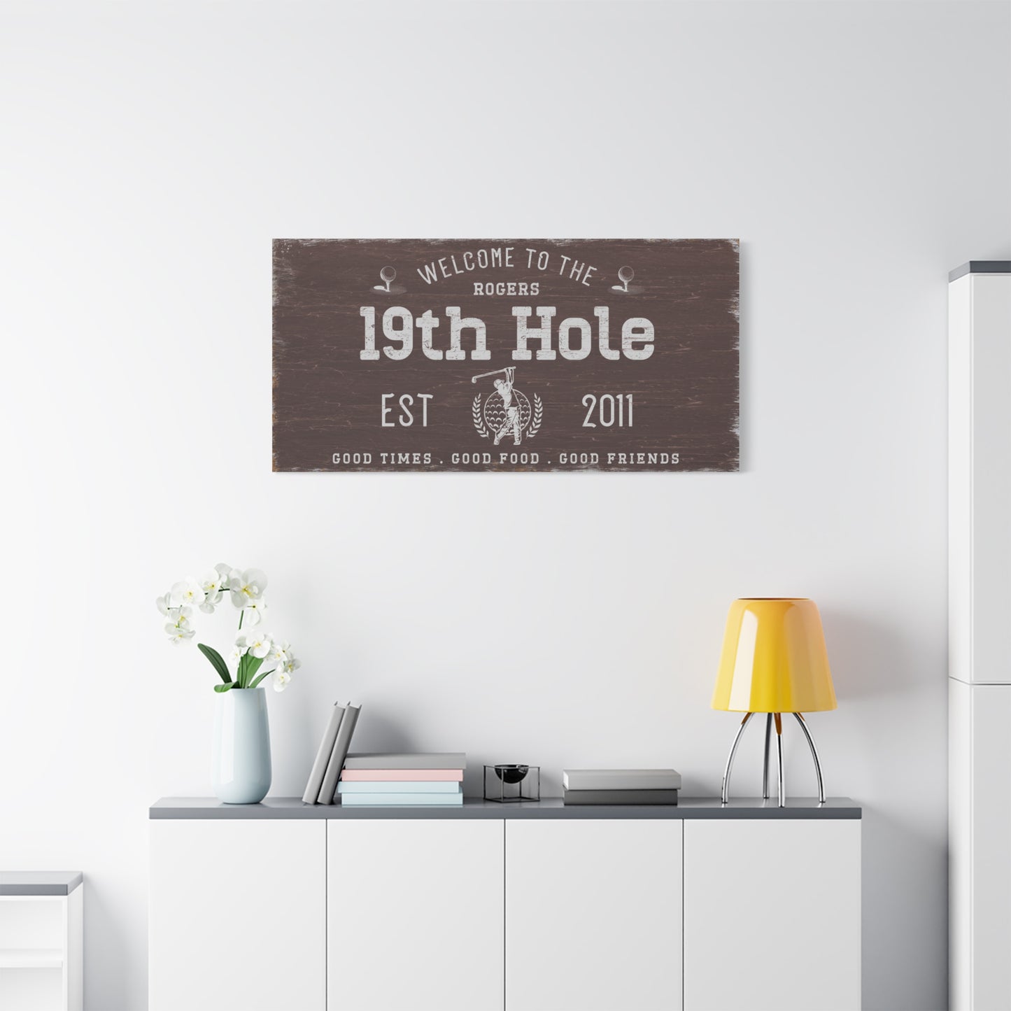 Custom 19th Hole Golf Sign - Personalized Golf Decor With Crossed Golf Clubs, Unique Golf Gifts for Men, Dad, Grandpa, Husband - Perfect for Golf Lovers, Housewarming, Father’s Day, and Birthday’s Gifts