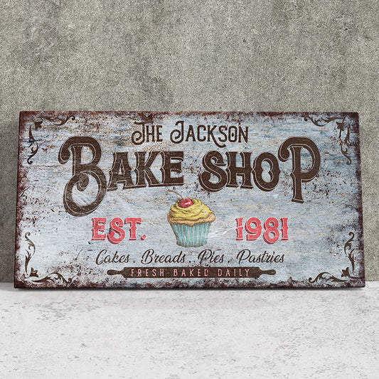 Custom Bakery Sign - Personalized Bake Shop Wall Decor, Rustic Farmhouse Kitchen Art, Vintage Bakery Canvas, Retro Bakery Decor, Freshly Baked Sign, Custom Gifts for Baking Lovers, Kitchen and Bakery Wall Art